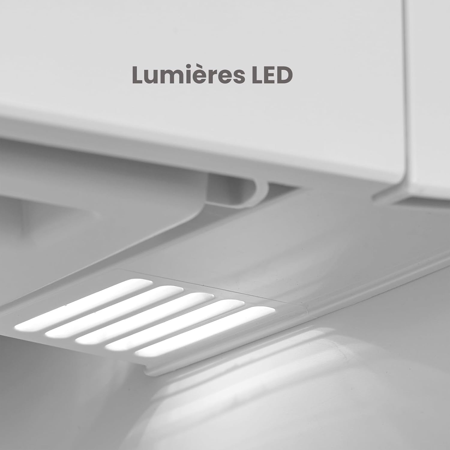 Comfee' - Réfrigérateur rétro 93L, sous-plan, LED, Noir, RCD93BL2EURT(E)
