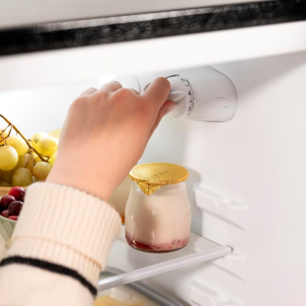 Cecotec - Bolero CoolMarket Combi 117 - 117L, Noire, Fast Freezing, Defrost, classe E