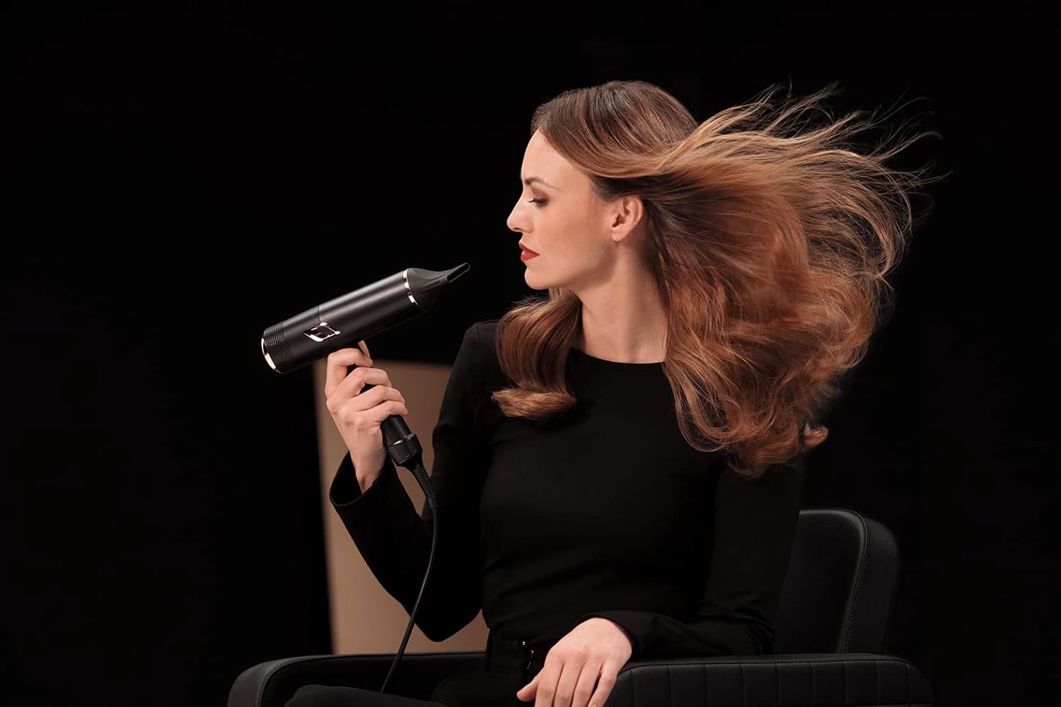 Rowenta - Maestria Ultimate Experience - 2000W ultra-léger, brillance, 3 accessoires - CV9920F0