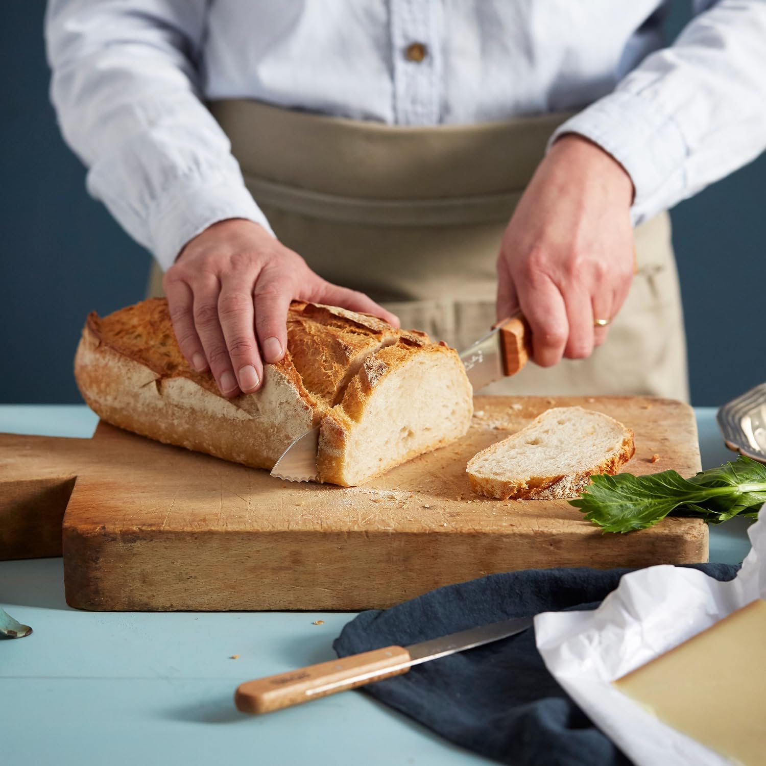 Opinel - N°116 Parallèle - lame inox dentelée - manche bois hêtre